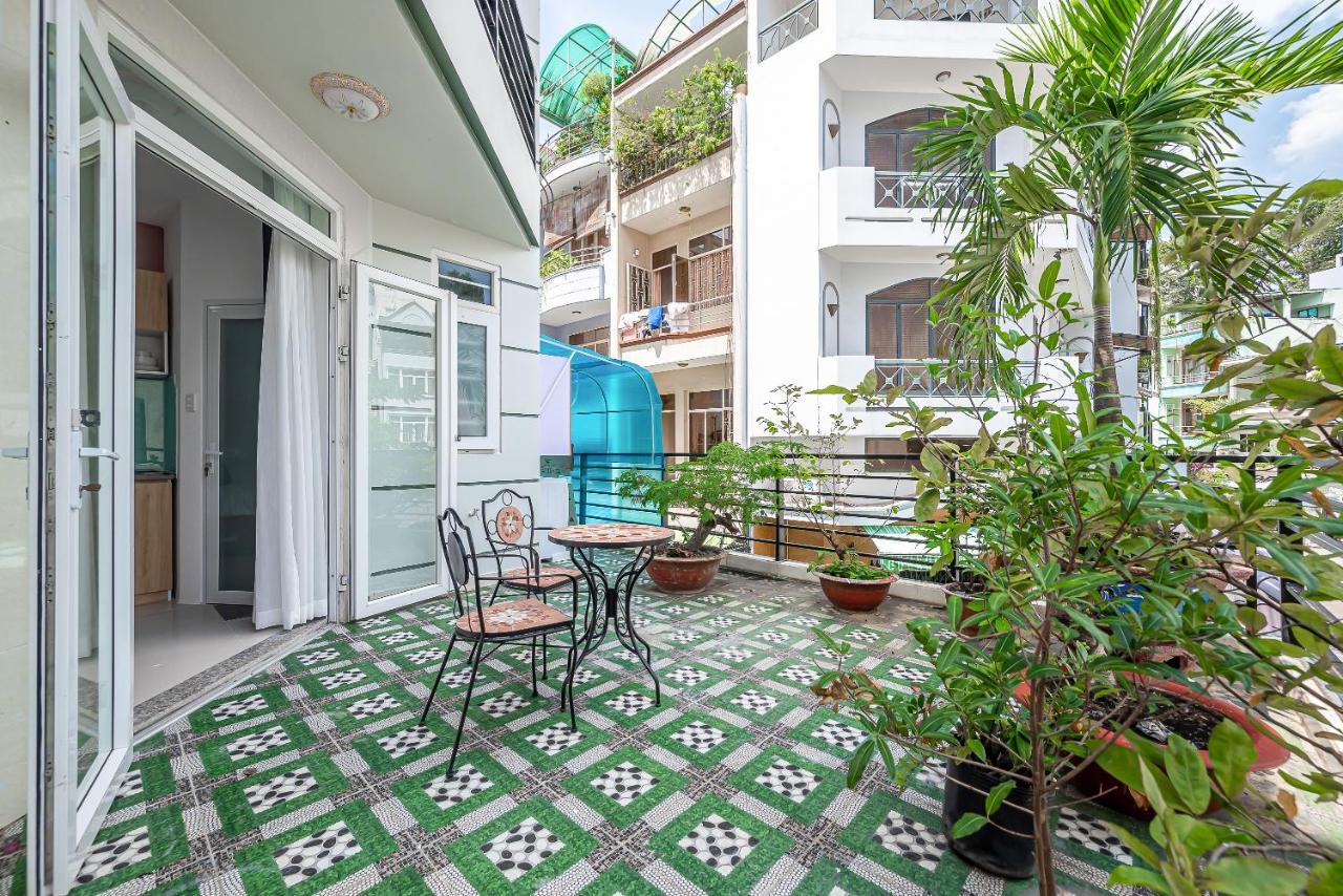 Cozrum Homes - Retro House Thành Pho Ho Chí Minh Esterno foto